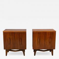 Young Manufacturing Modern Nightstands Walnut USA 1960s - 4598440
