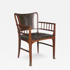 c1910 German Art Nouveau sculpted walnut leather armchair - 3889937