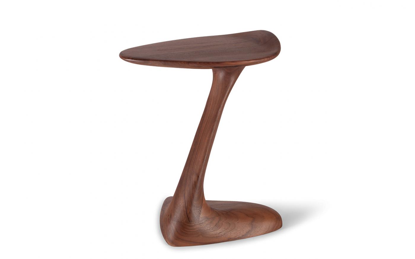 Amorph - Palm side table in Walnut wood Natural stain
