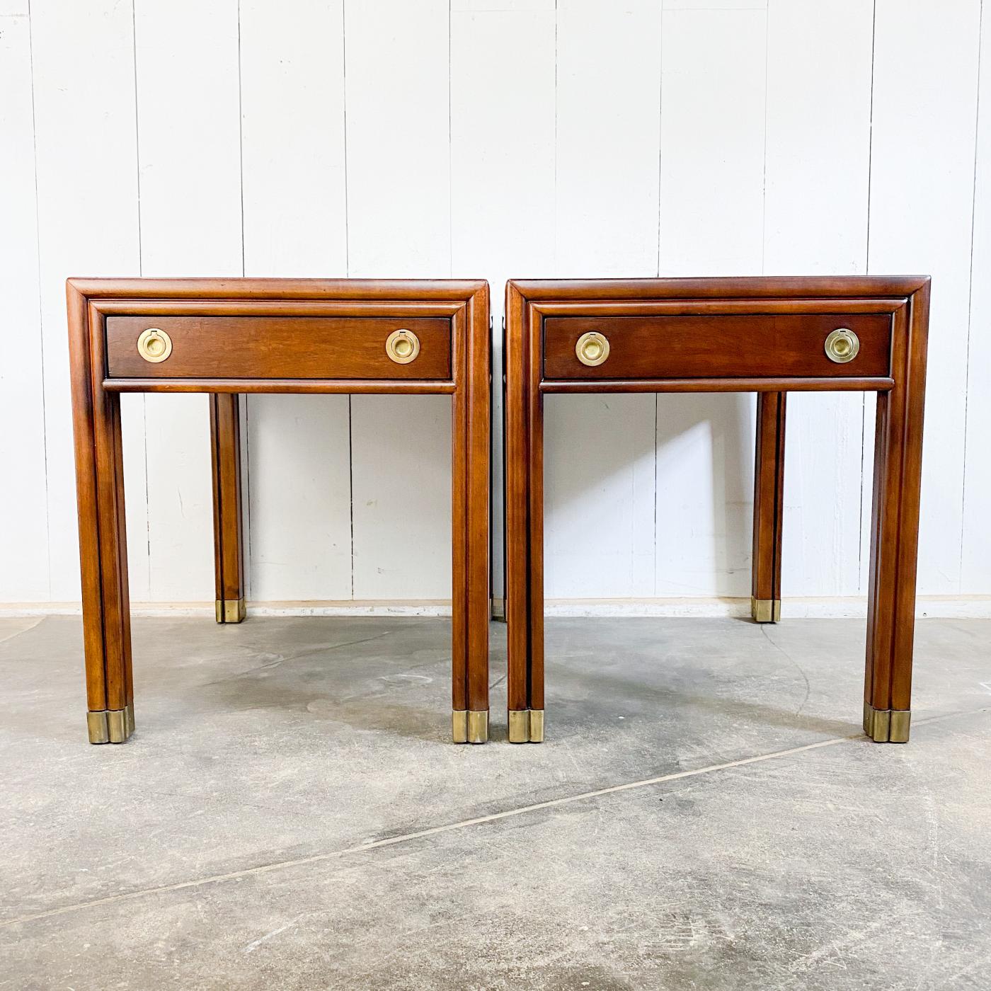 Henredon Furniture Pair of Henredon Nightstands 1970s