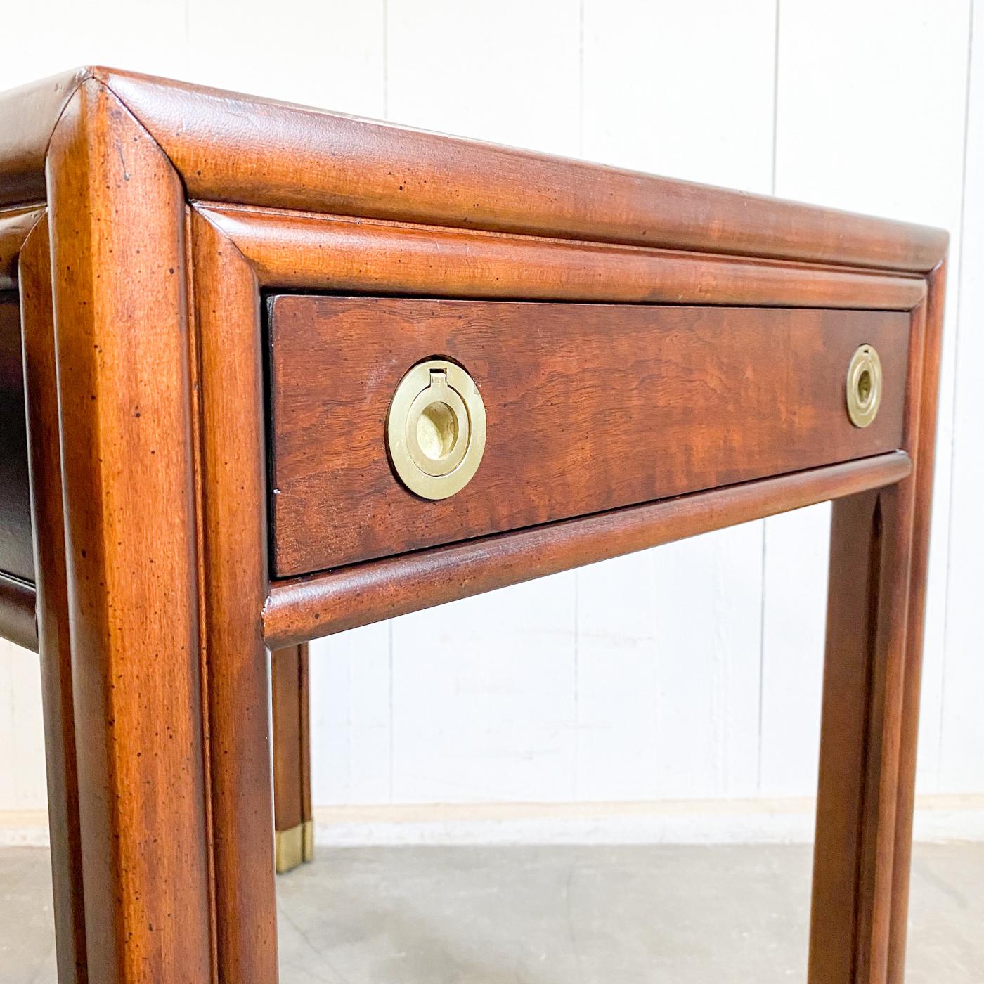 Henredon Furniture Pair of Henredon Nightstands 1970s