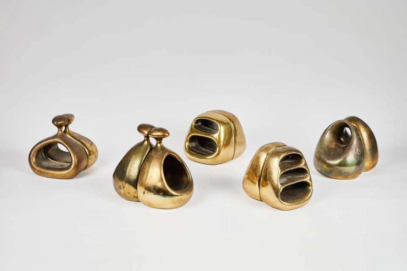 Jenfred Ware 1950s Ben Seibel Tall 'Stirrup' Bookends in Brass for