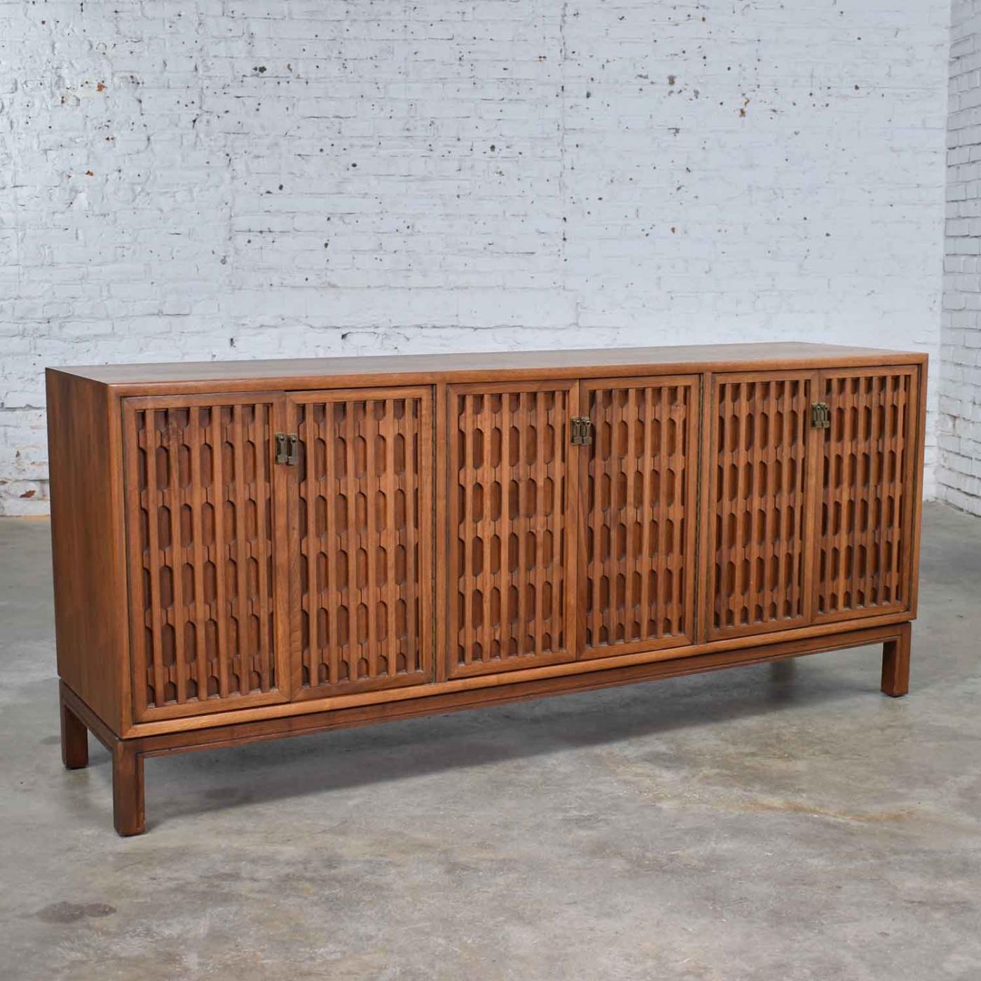 John Widdicomb Co. (Widdicomb Furniture Co.) - Mid century modern