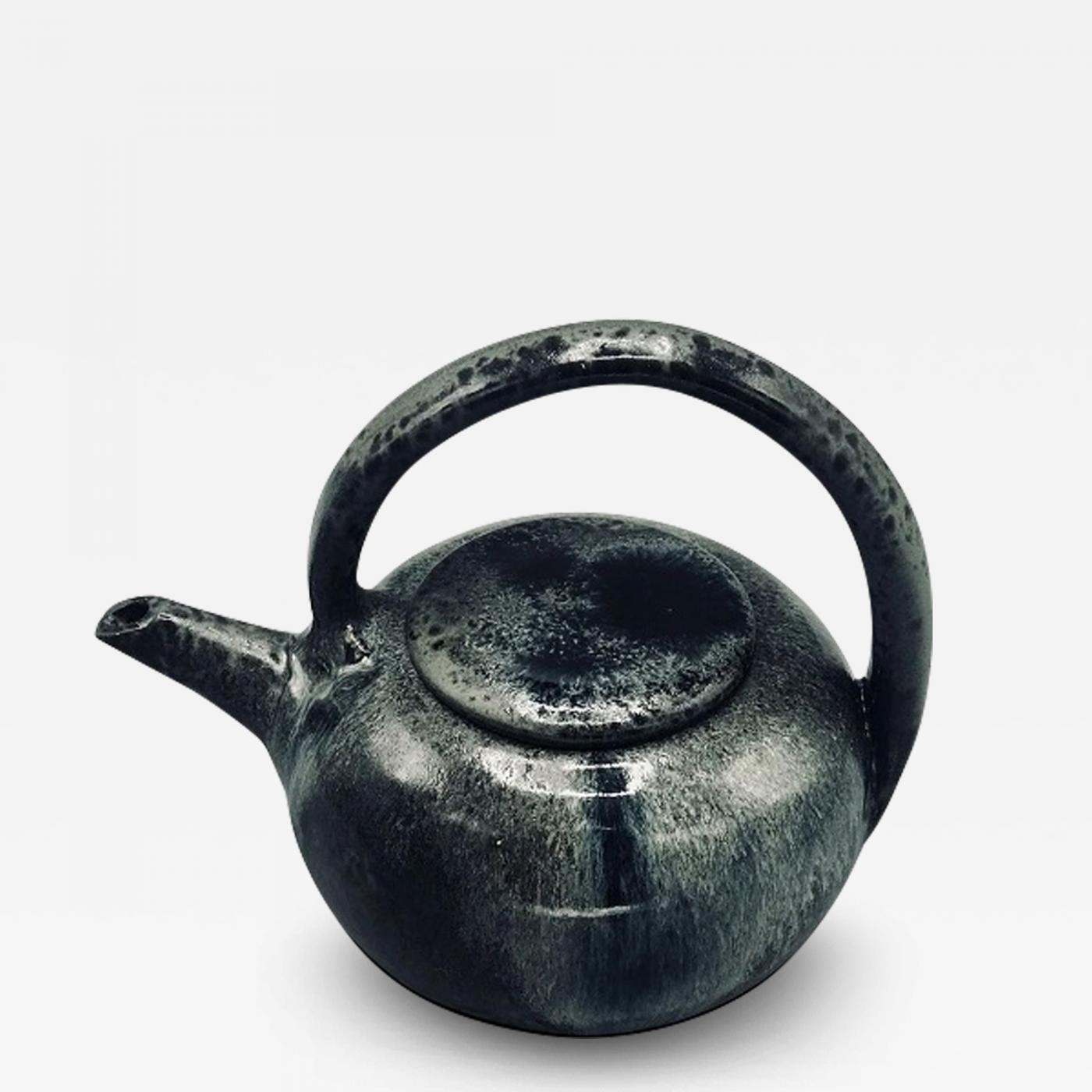 Large Teapot by KH Wurtz