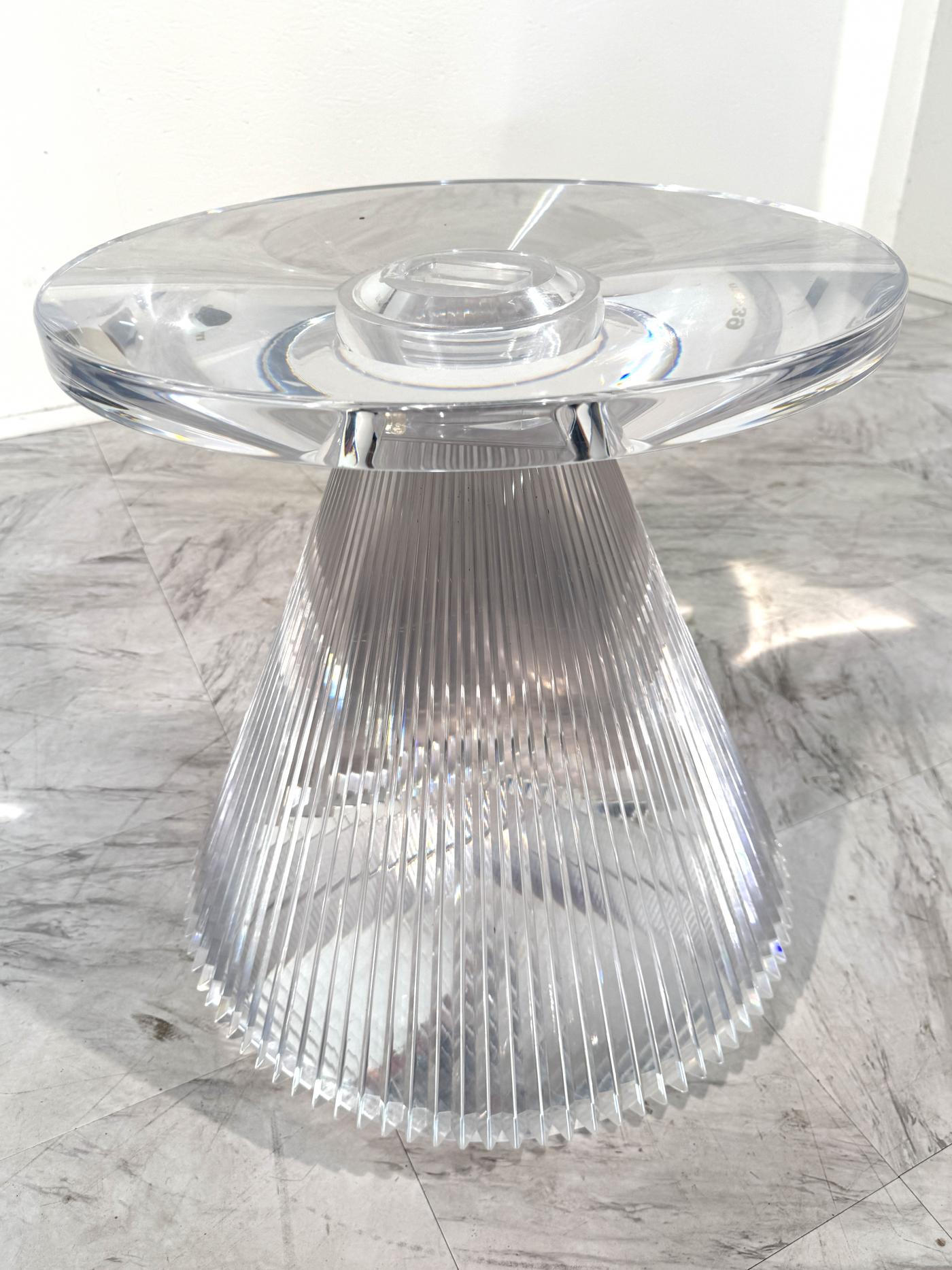Kartell - Transparent Acrylic Side Table by Kartell, Italy 1970s