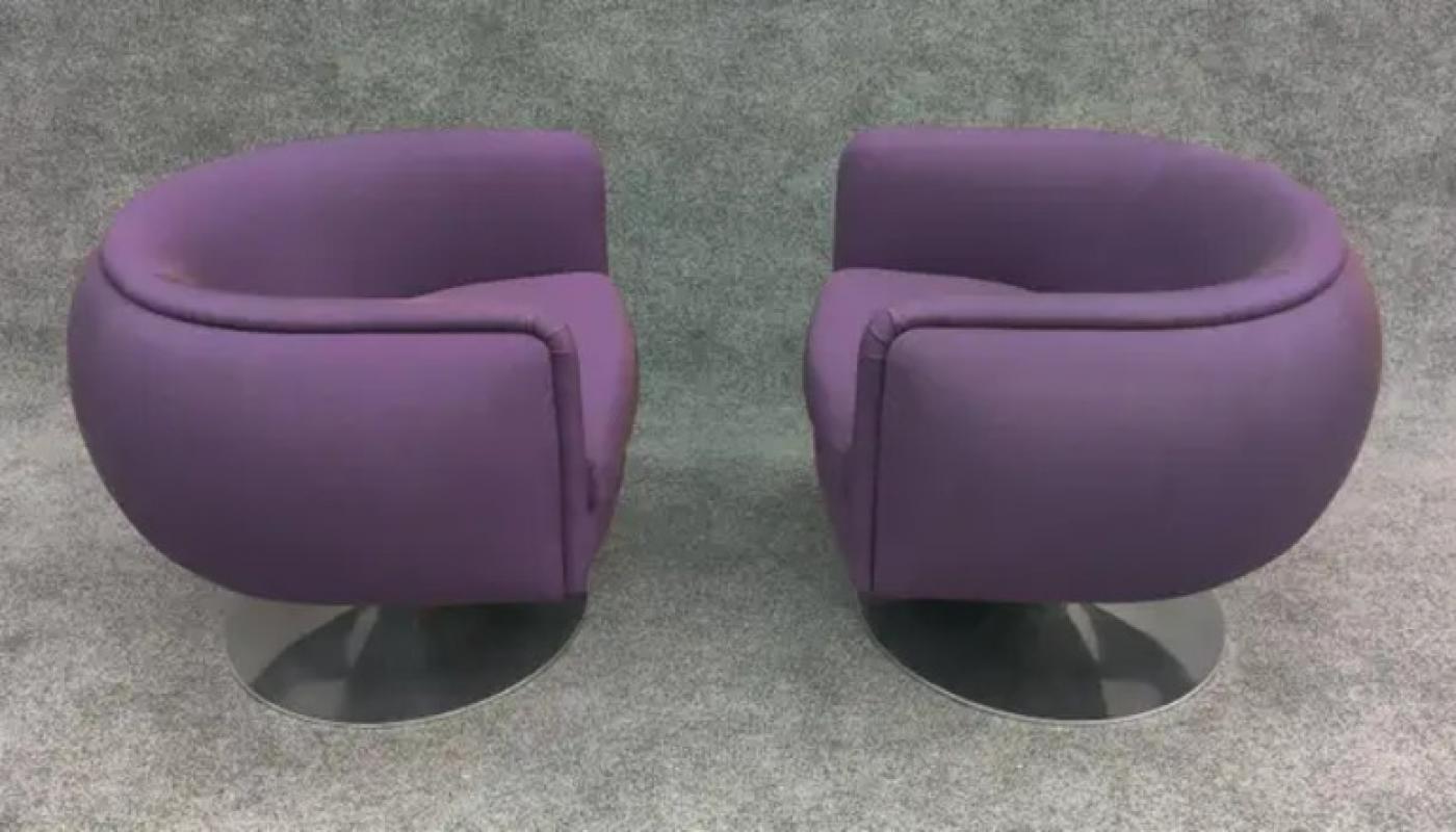 Knoll Joe D'Urso for Knoll Pair of Swivel Club Lounge Chairs Wool