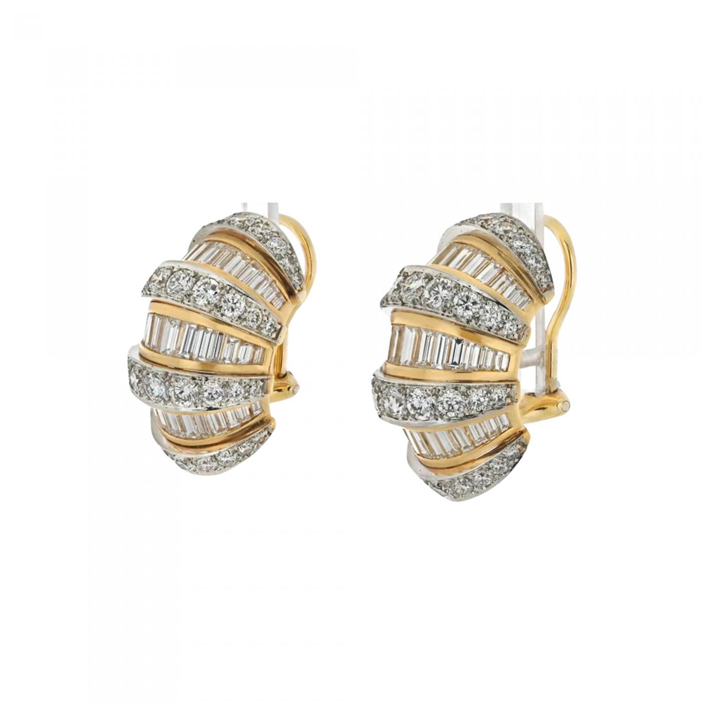 Sold at Auction: Louis Vuitton 18K Gold & Diamond Drop Earrings