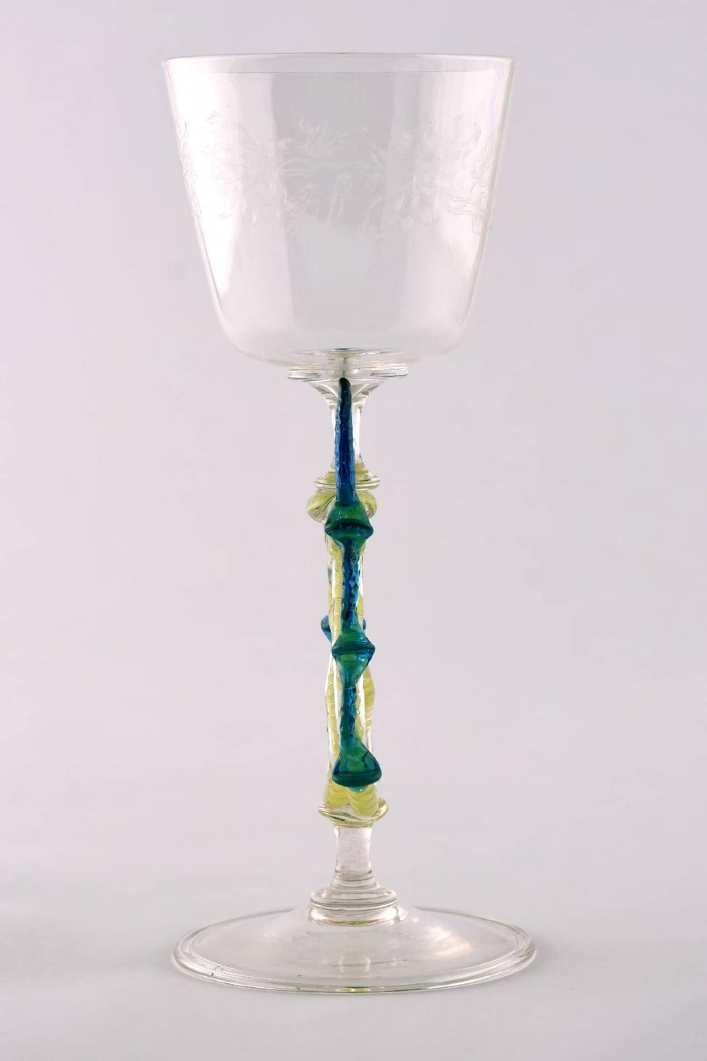 Oskar Rauter - A Rare Ehrenfeld Acid Etched Floral Garland Wine Glass ...