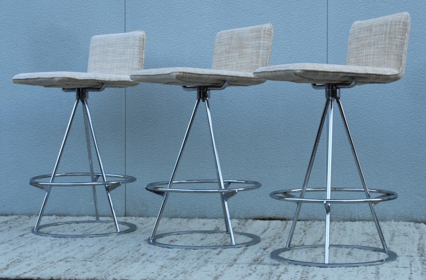 Saporiti 1980's ''Dania'' Bar Stools Designed By Salvati E.Tresoldi