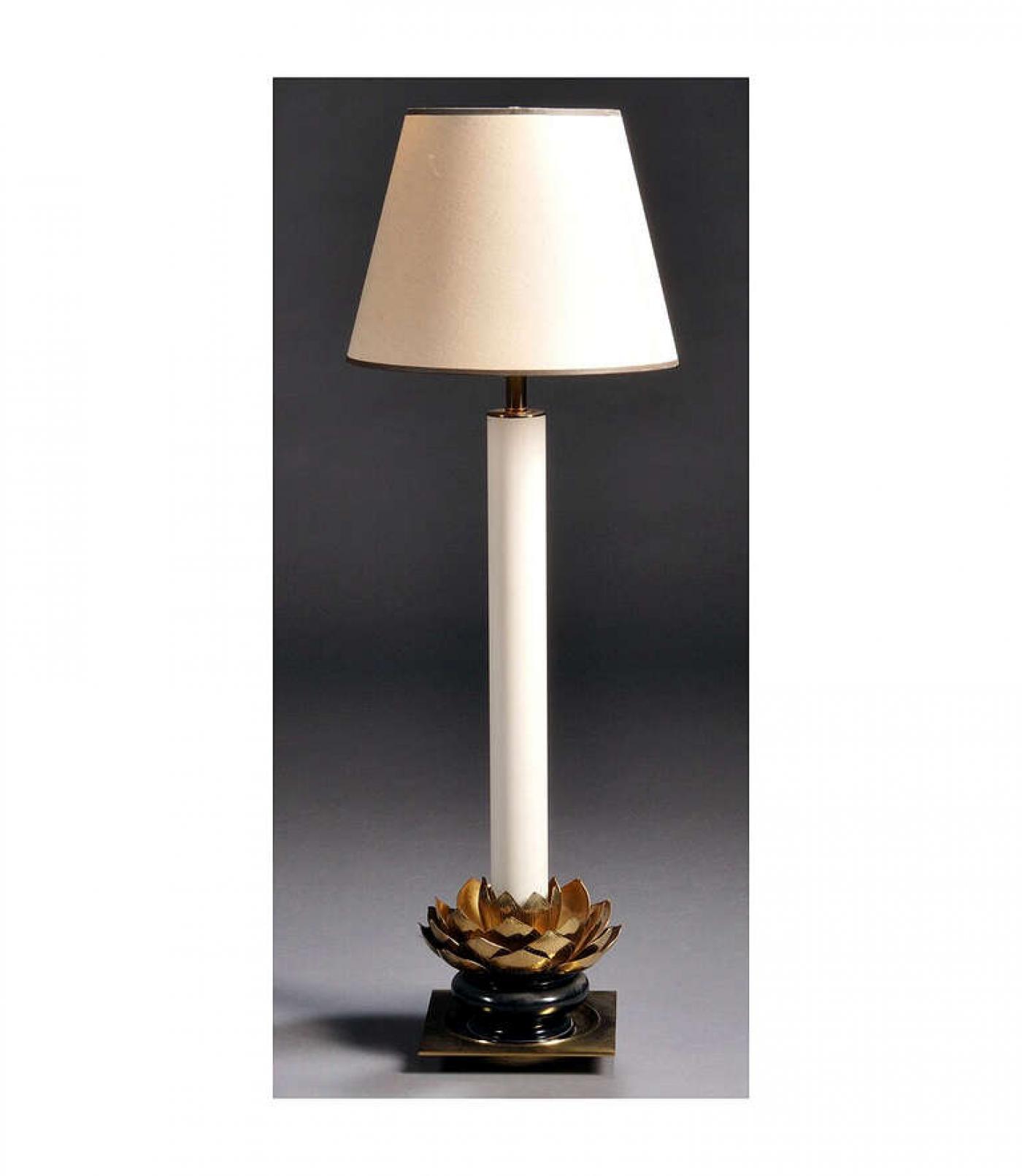 Stiffel Lamp Company A Bespoken Stiffel Brass Lamp with a Lotus