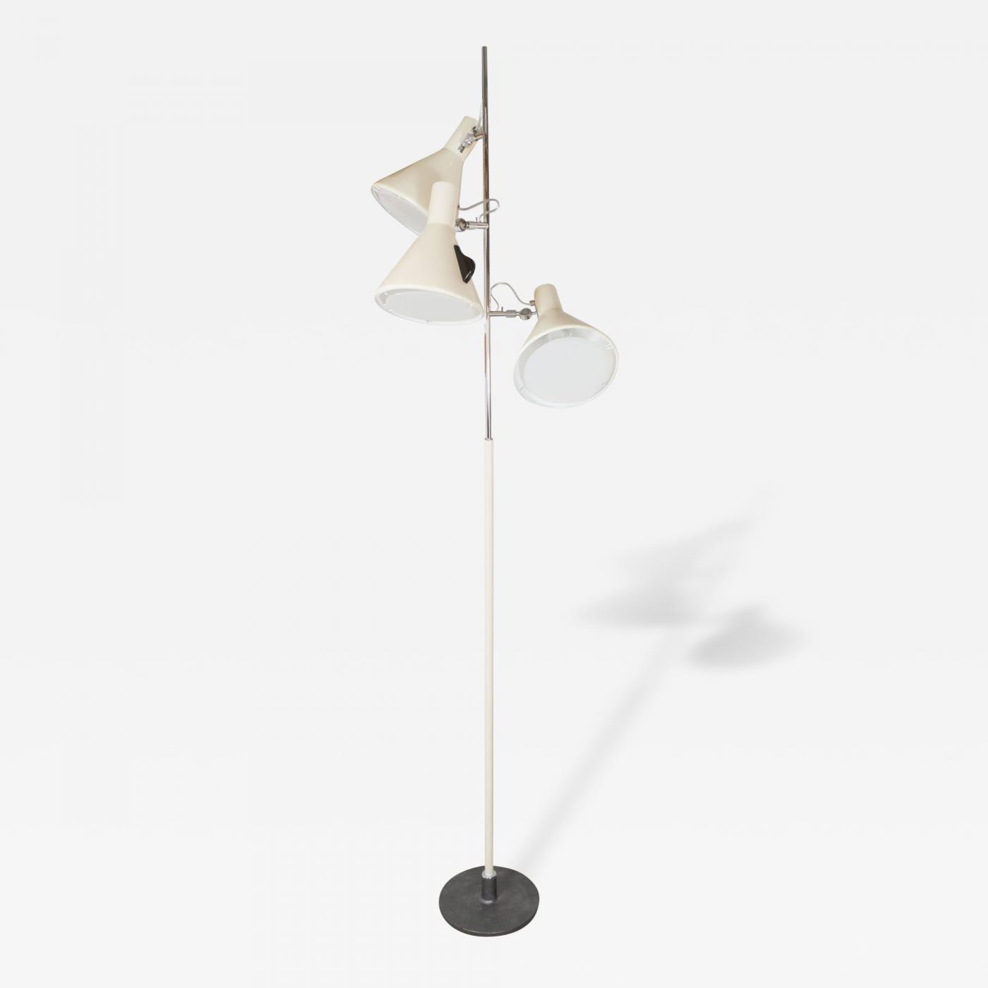 Stilnovo Early Stilnovo Floor Lamp In Cream With Three Lights