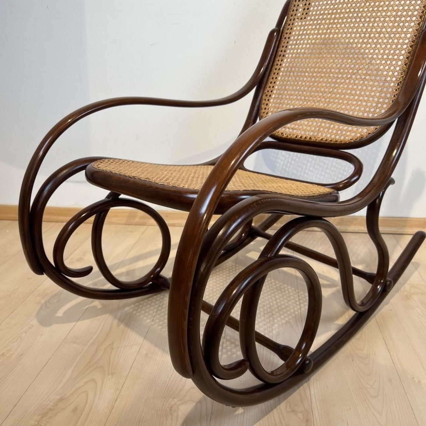 Thonet Art Nouveau Rocking Chair By Thonet Beech Weave Austria