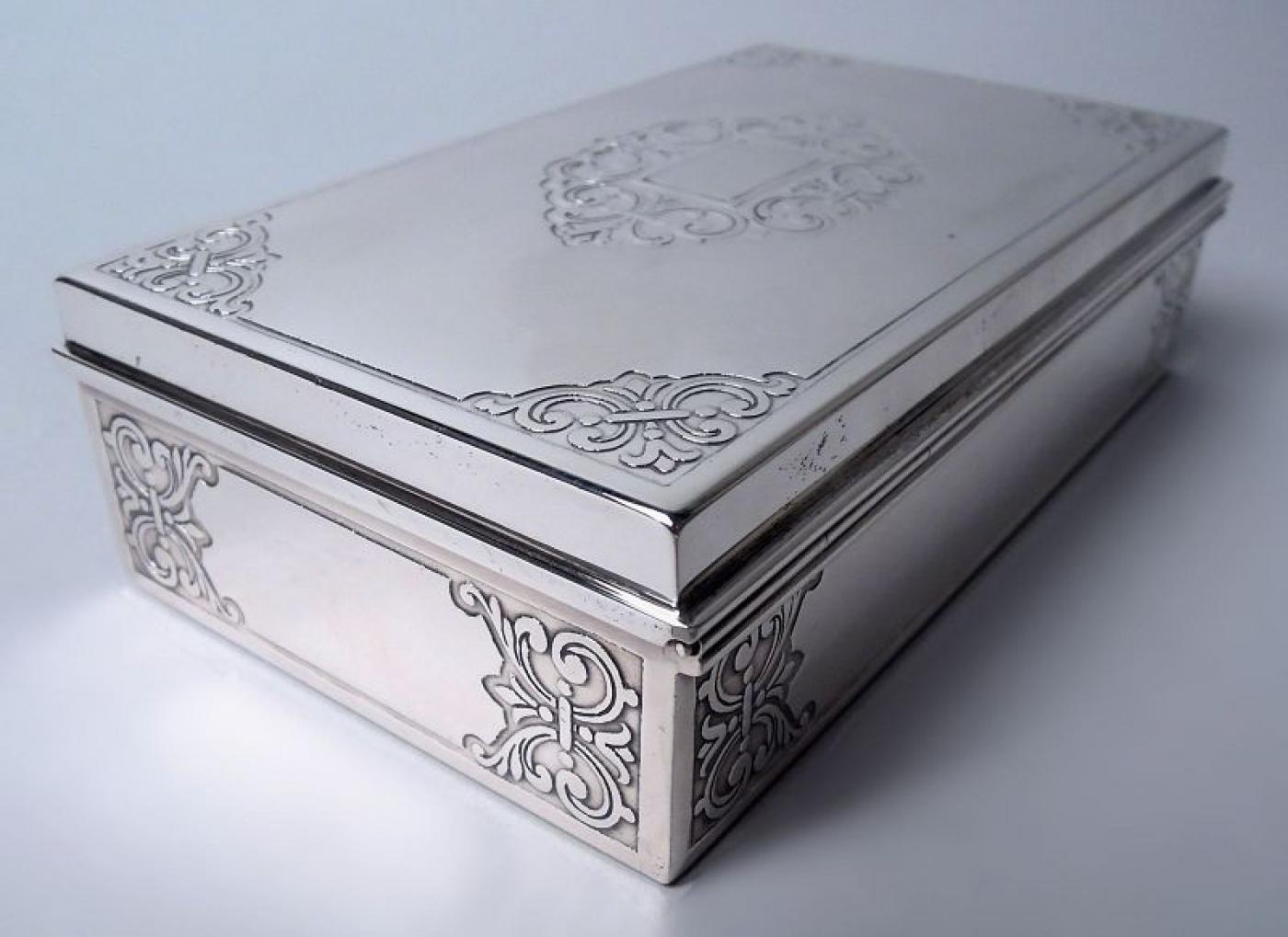 Modest Classical Box Tiffany & Co. - Tiffany American Modern Classical Sterling Silver ...