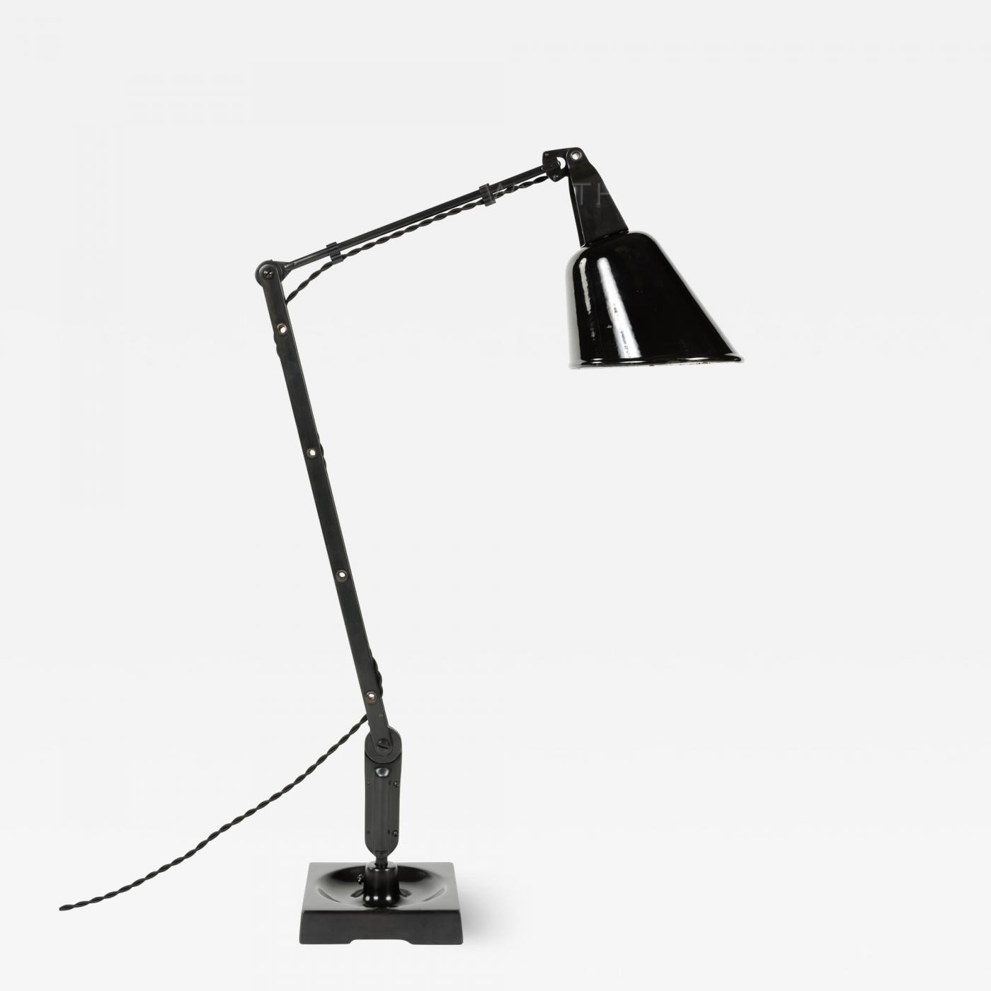 Walligraph Articulated Desk Lamp