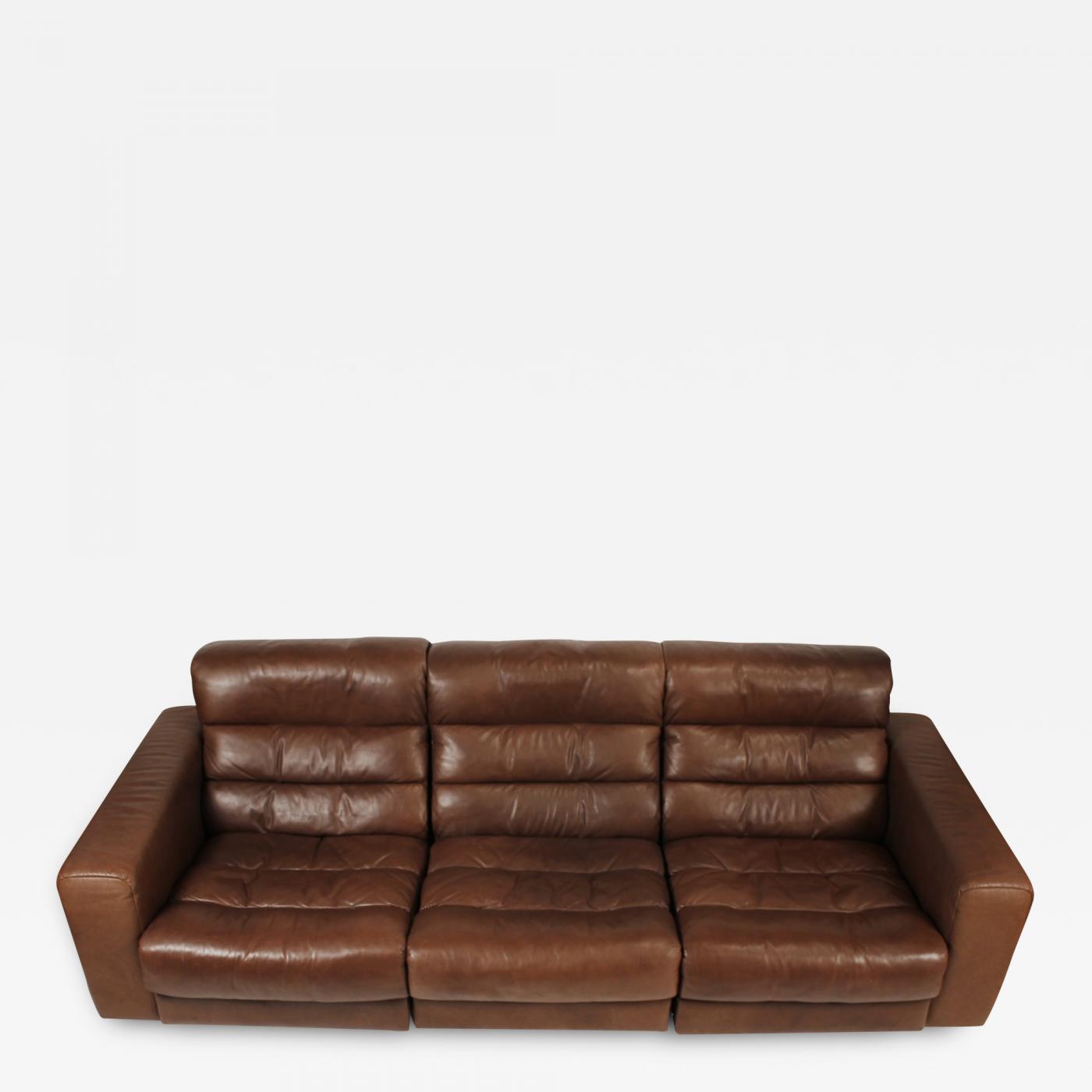 De Sede 1970s De Sede Reclining Sofa In Buffalo Hide Leather