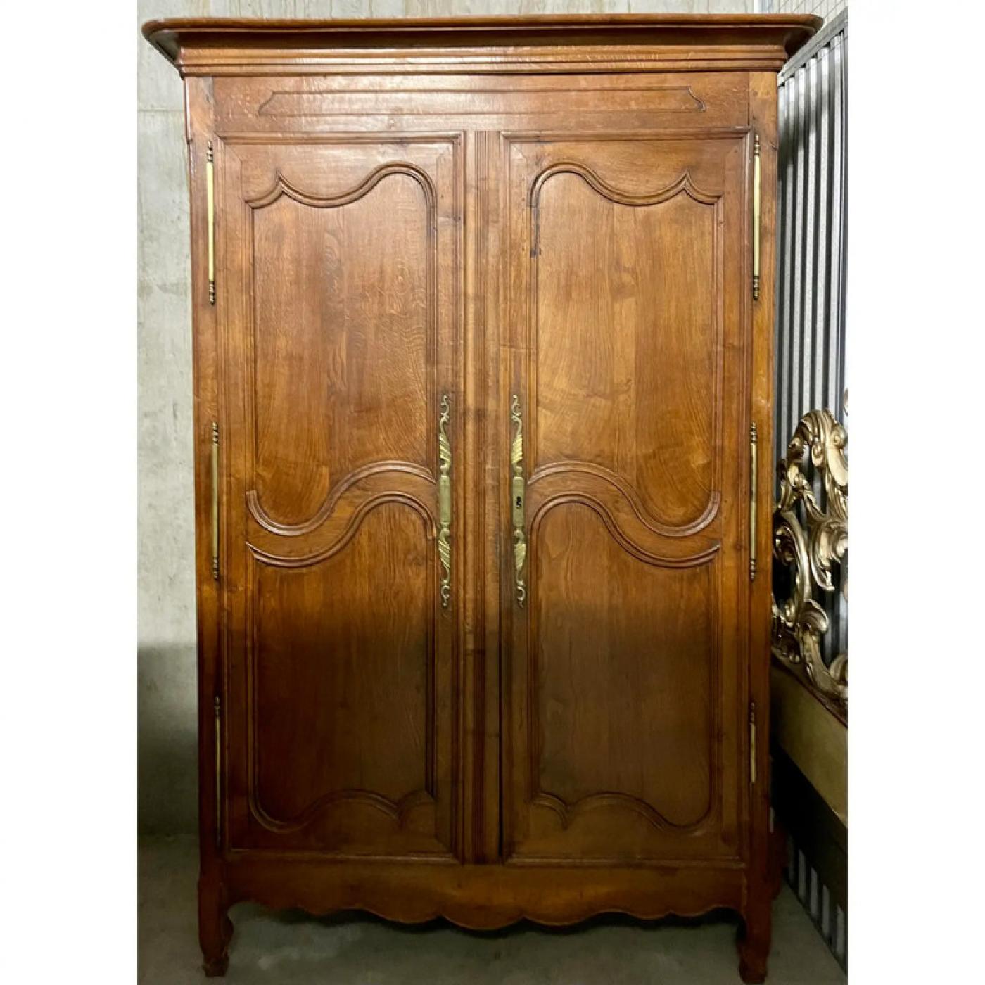18th Century French Country Armoire Linen Press Wardrobe