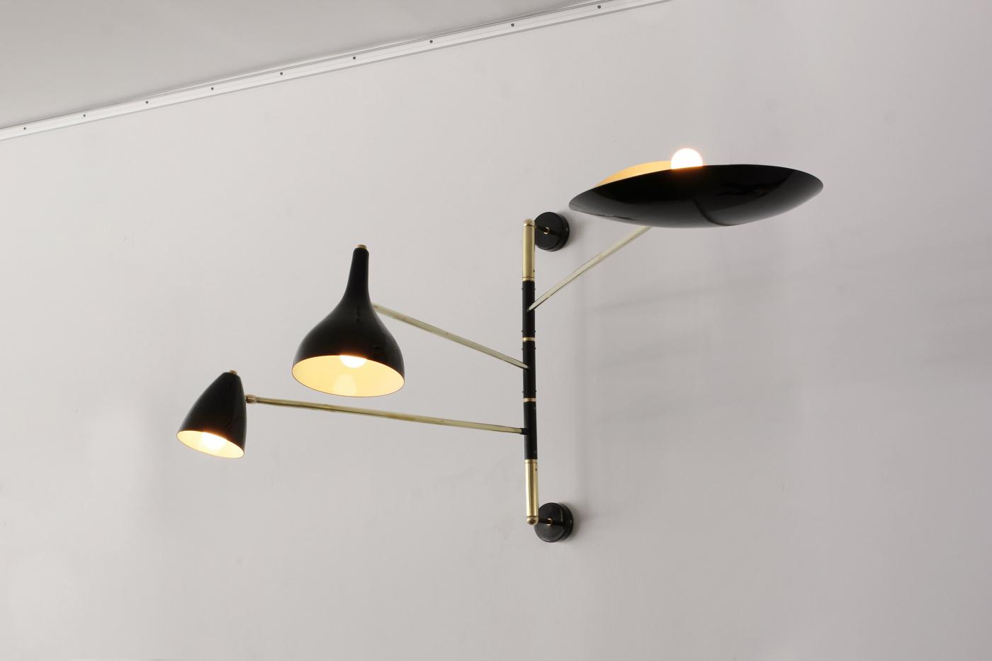 ARTICULATING ITALIAN THREE ARM SCONCE