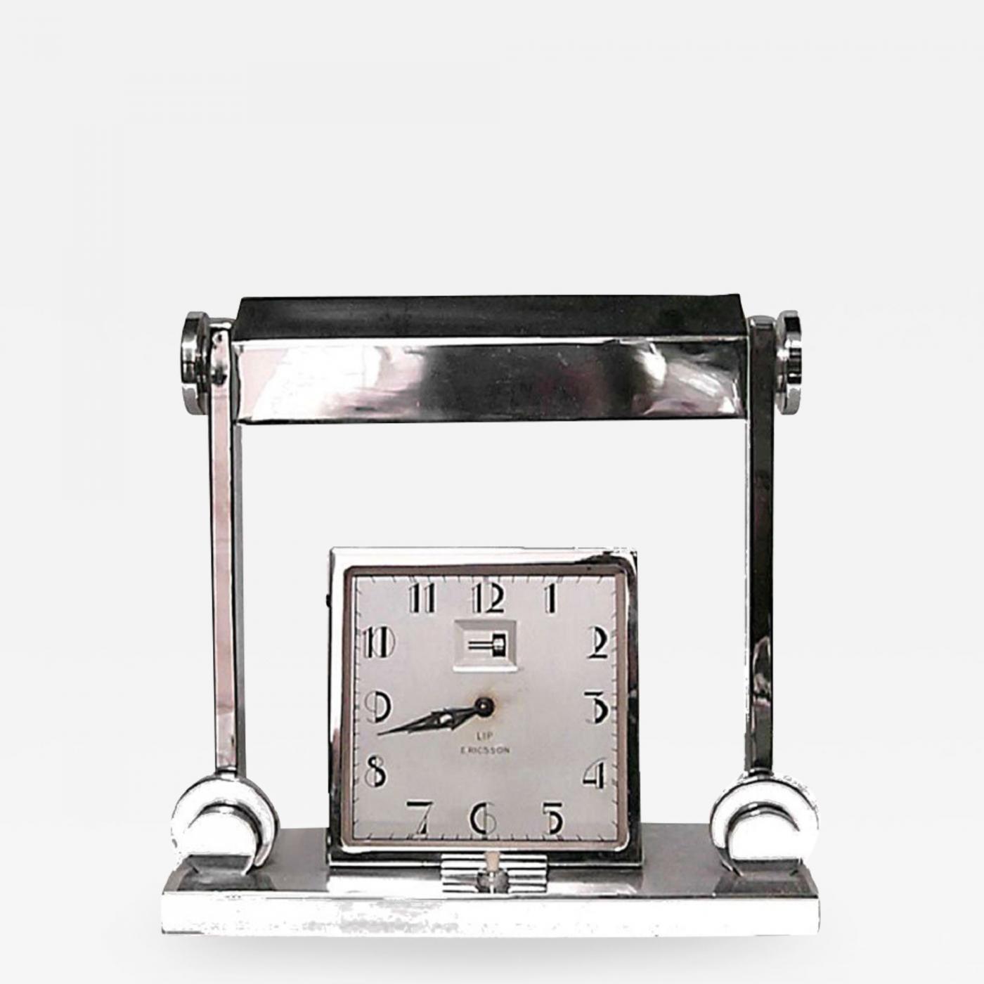 desk lamp with clock