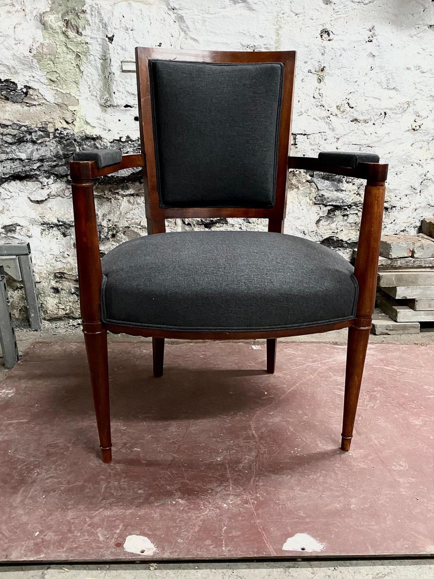 André Arbus OFFICE CHAIR IN CHERRY WOOD, ART DECO PERIOD BY ANDRÉ ARBUS