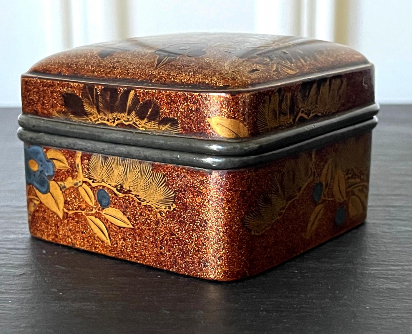 Antique Japanese Lacquered Incense Box Kobako
