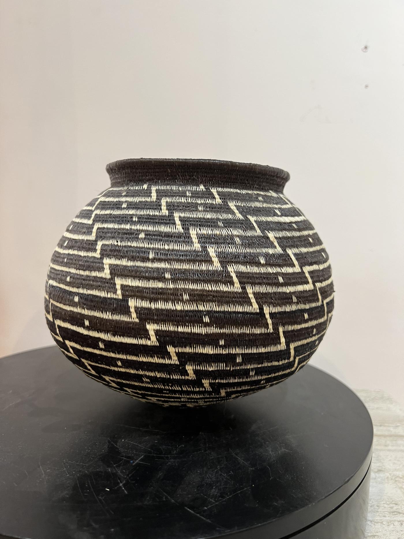 Black and white geometric basket