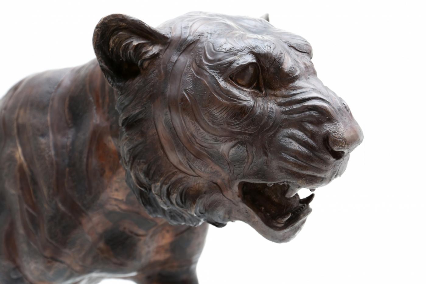 Bronze Tiger Sculpture