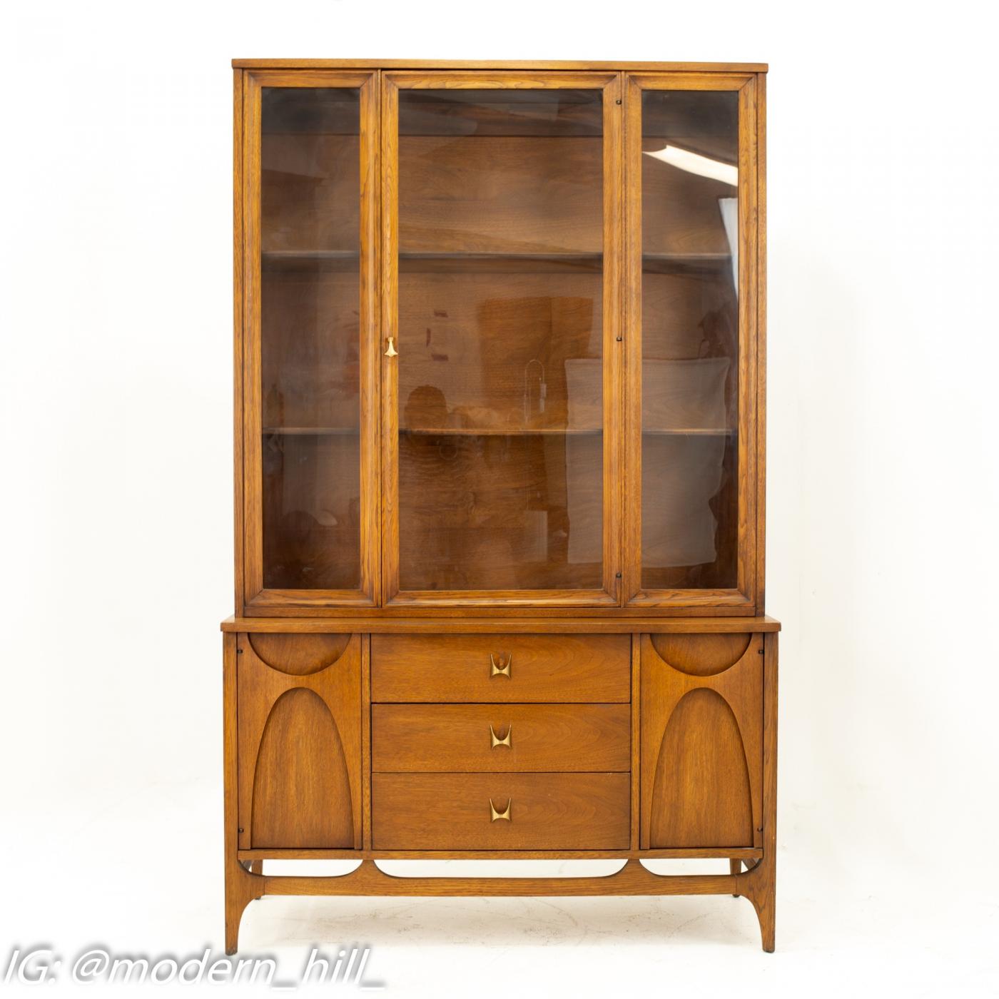 Broyhill Brasilia - Broyhill Brasilia Mid Century Buffet Hutch China ...