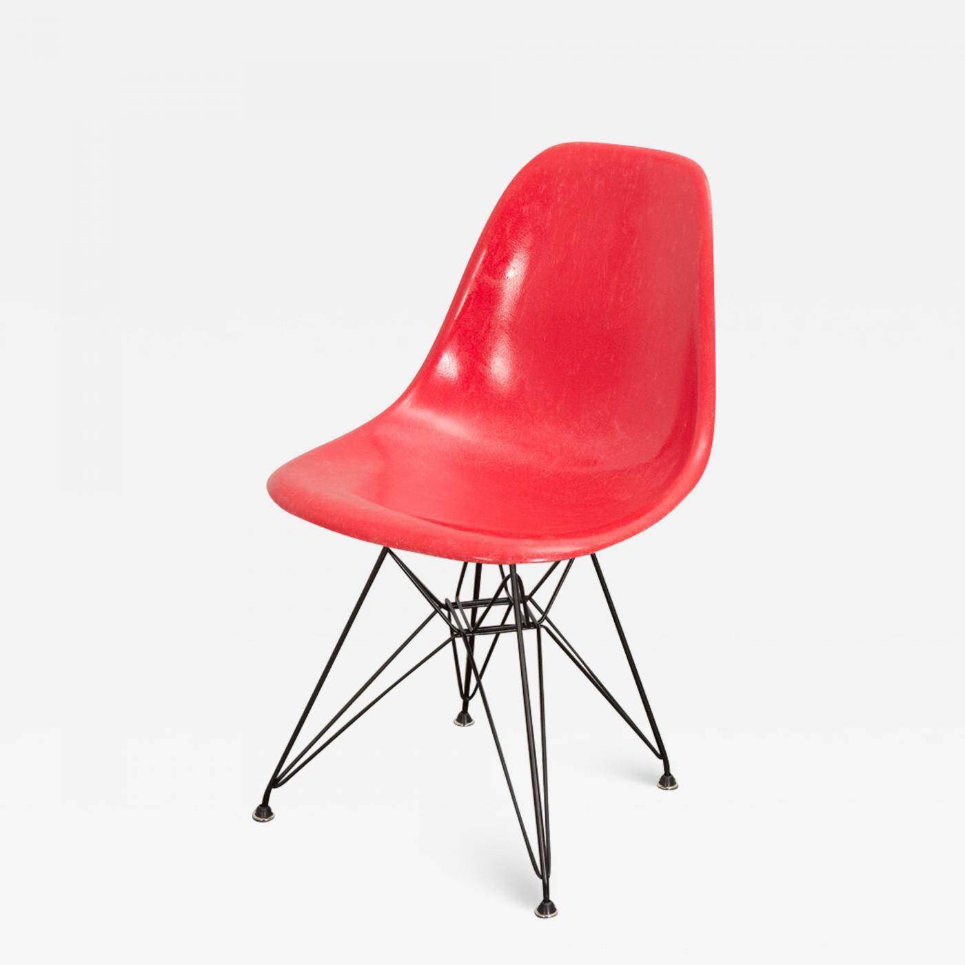 & Ray Eames - Eames for Herman Miller Crimson Red Fiberglass Shell Chair