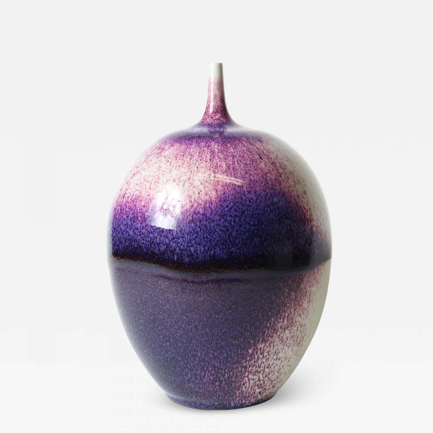 CLIFF LEE Porcelain vase, oxblood glaze sold at auction on 5th June
