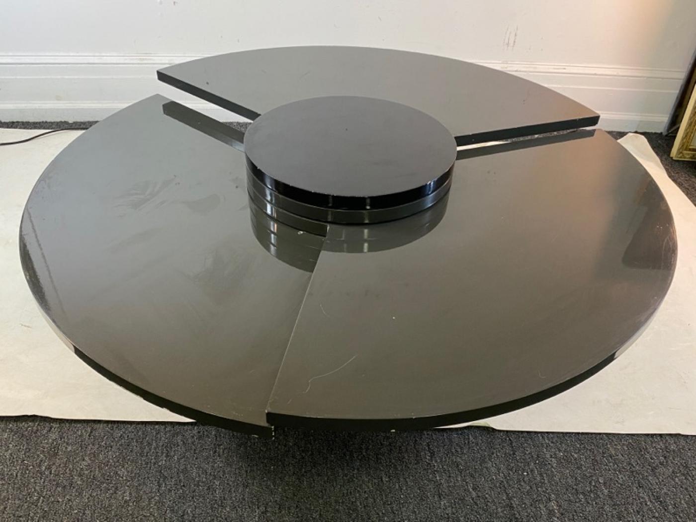 Dakota Jackson REVOLVING MODERN LACQUERED COFFEE TABLE