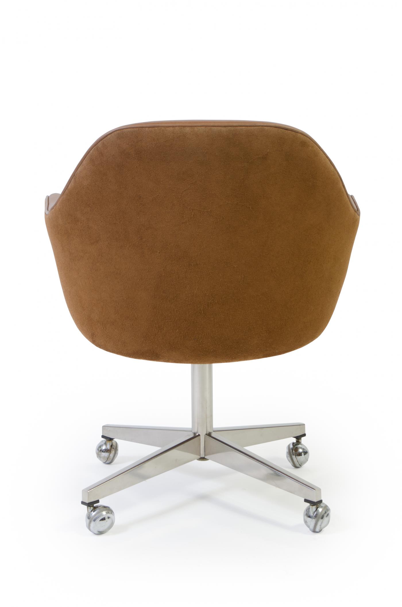 Knoll Knoll Desk Chair in Contrasting Saddle Leather/Suede
