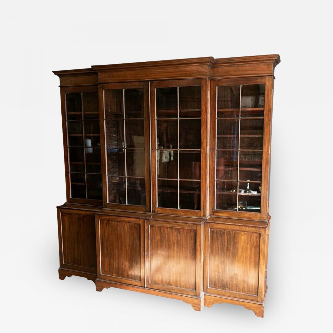 English Mahogany Breakfront English Mahogany Breakfront