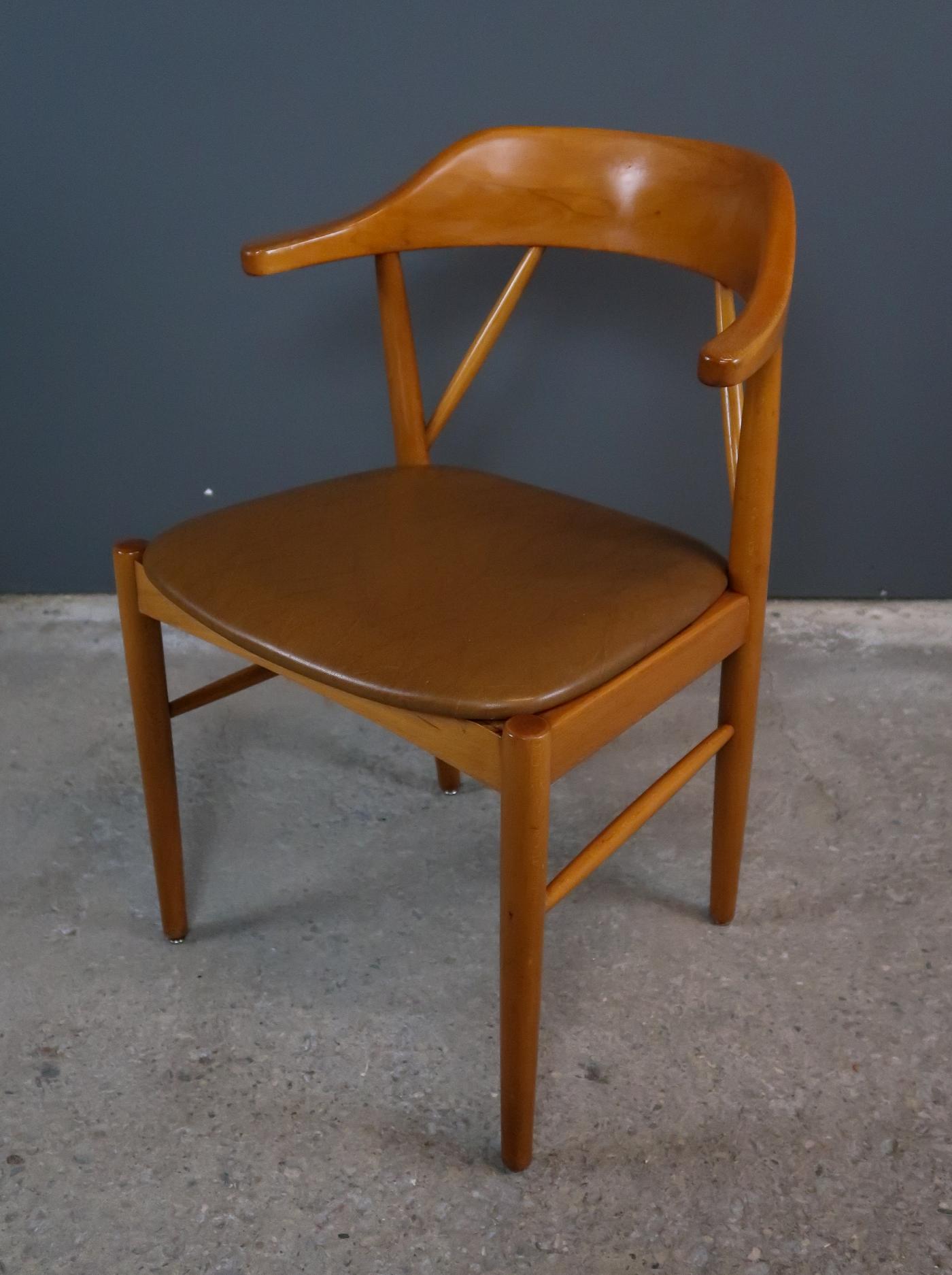 Ferdinand Lundquist Set Ferdinand Lundquist Dining Chairs, Beechwood