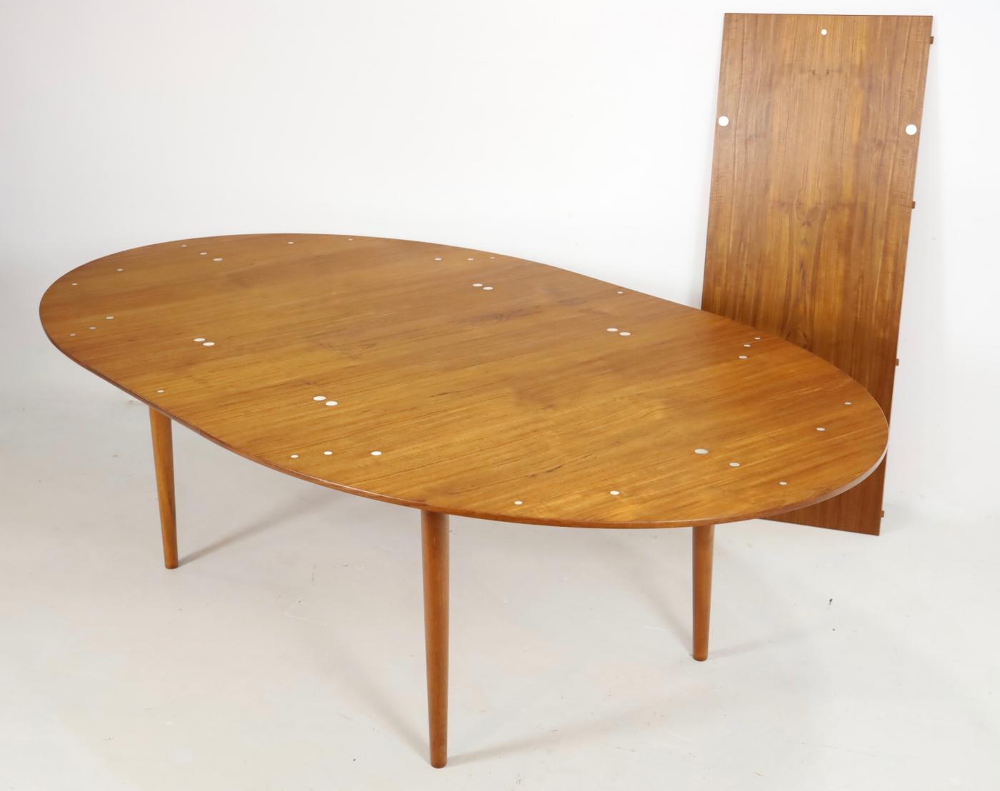 Finn Juhl Highly Desirable Scandinavian Modern "Judas" Dining Table by Finn Juhl