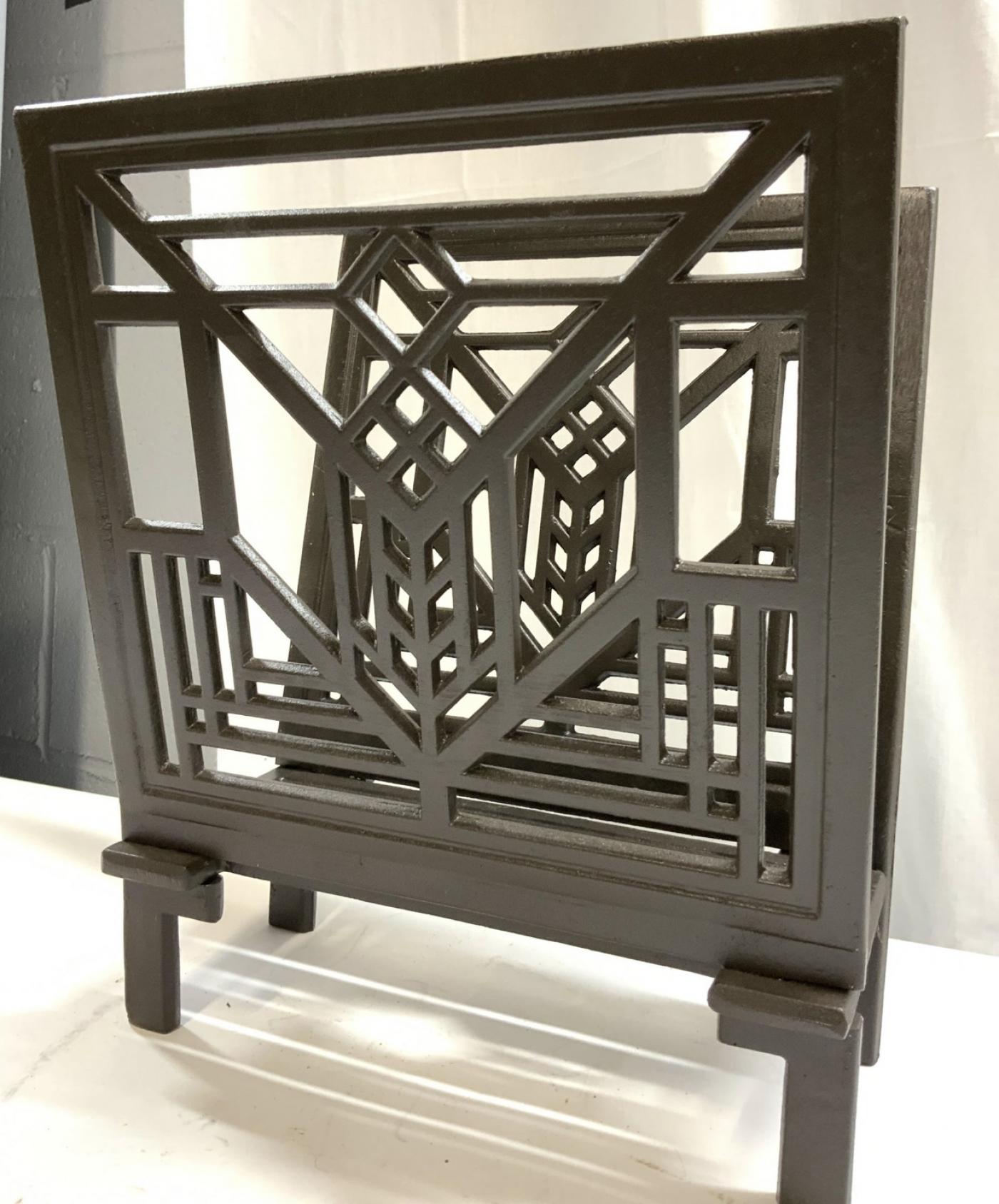 Frank Lloyd Wright - FRANK LLOYD WRIGHT STYLE PATINATED METAL MAGAZINE RACK