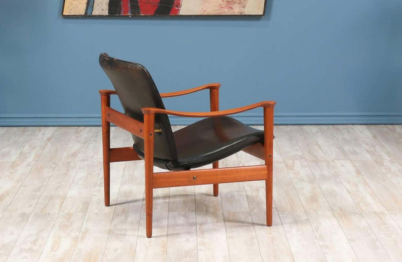 Fredrik Kayser Fredrik Kayser Model 711 Lounge Chair For Vatne