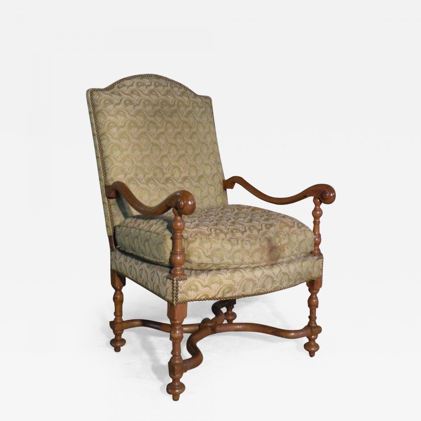 French Baroque 17th Century Louis XIV Walnut Armchair