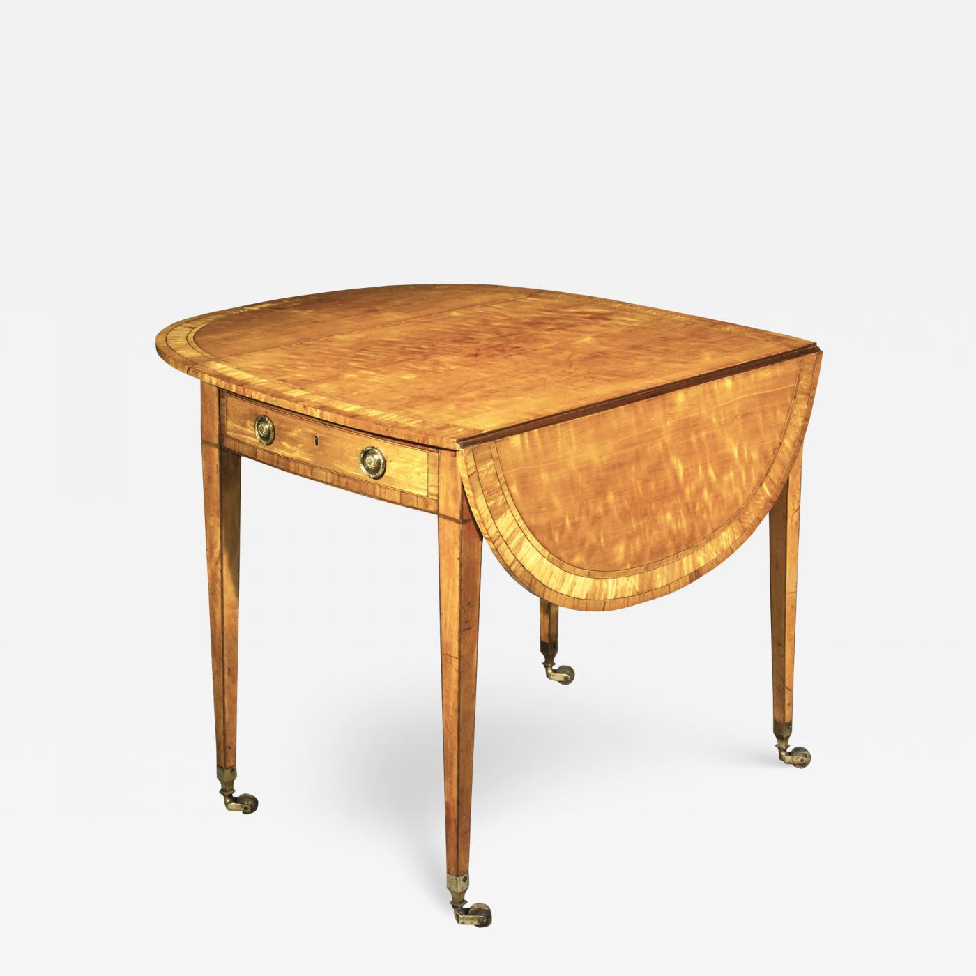 oval leaf table