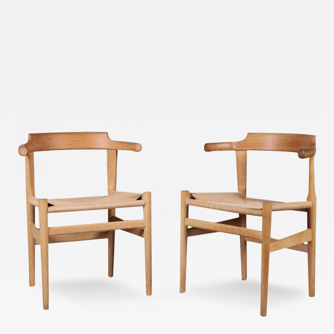 Hans Wegner - Pair PP Mobler Denmark Hans Wegner PP68 Chairs