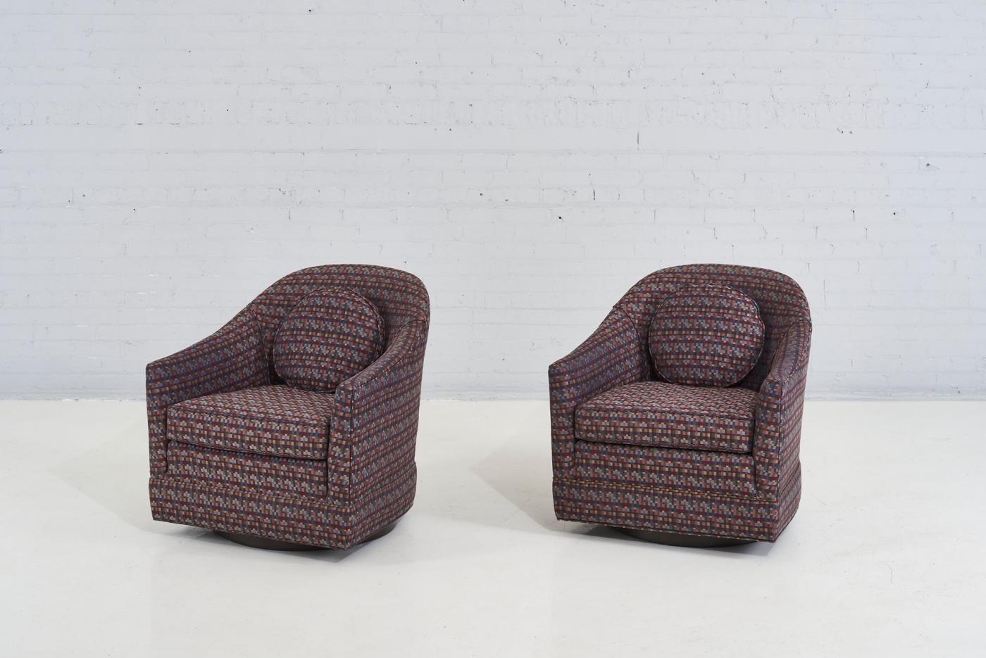 Harvey Probber Harvey Probber Swivel Lounge Chairs, 1980