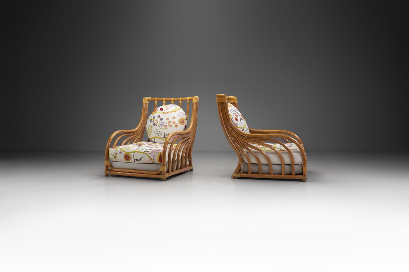 Italian Bamboo Lounge Chairs with Upholstered Cushions, Italy 1970s