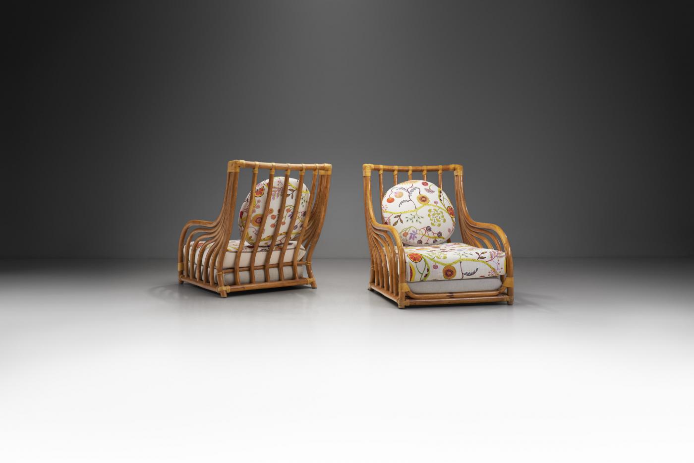 Italian Bamboo Lounge Chairs with Upholstered Cushions, Italy 1970s