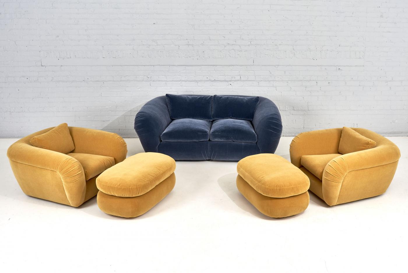 Jay Spectre Jay Spectre Sofa Navy Blue Mohair, 1990