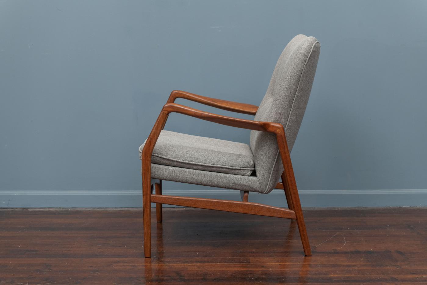 Kurt Olsen - Kurt Olsen Lounge Chair Model 215 for Slagesle