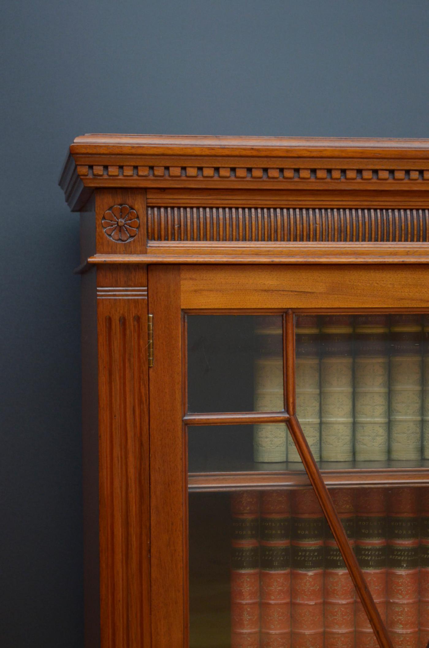 LATE VICTORIAN GLAZED BOOKCASE IN WALNUT