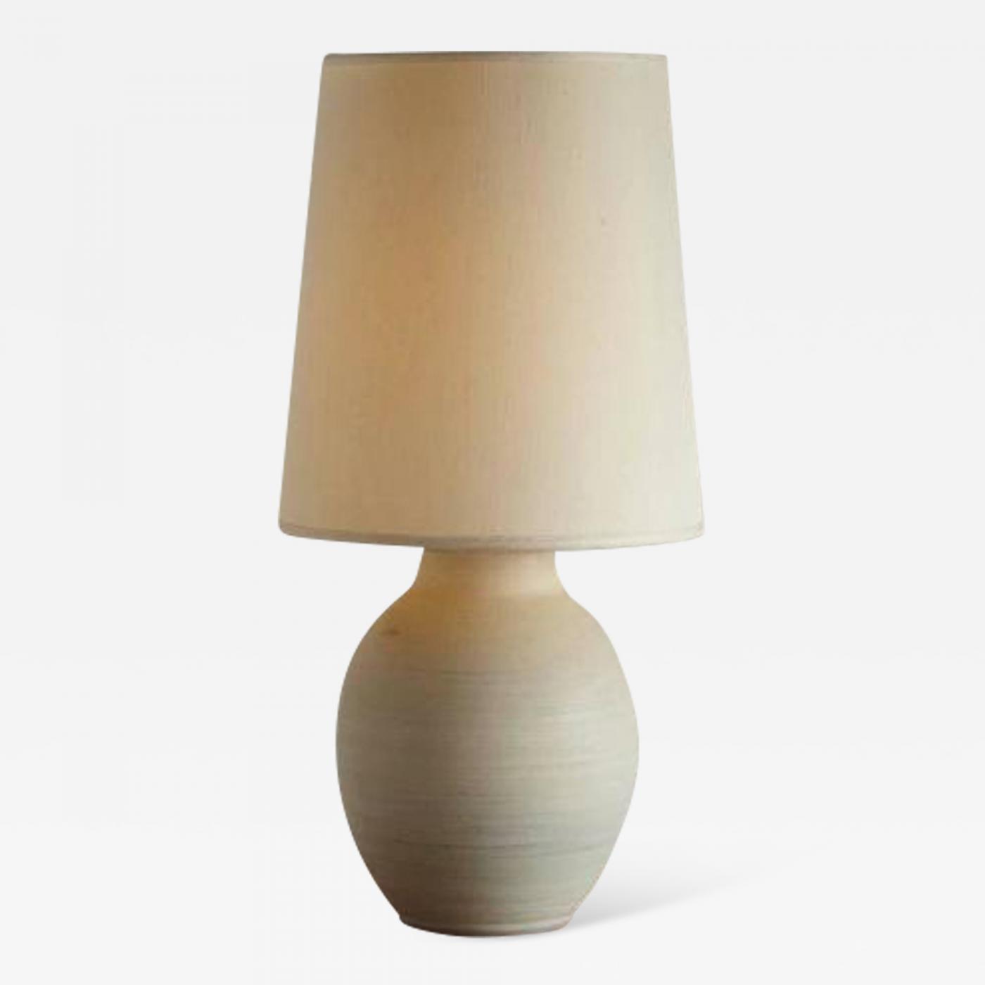 cream colored table lamps