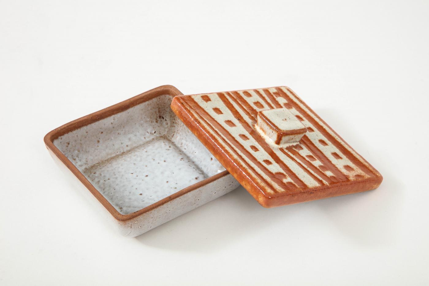 Lee Rosen - Ceramic Box by Lee Rosen for Design Technics, c. 1950 (Stamped)