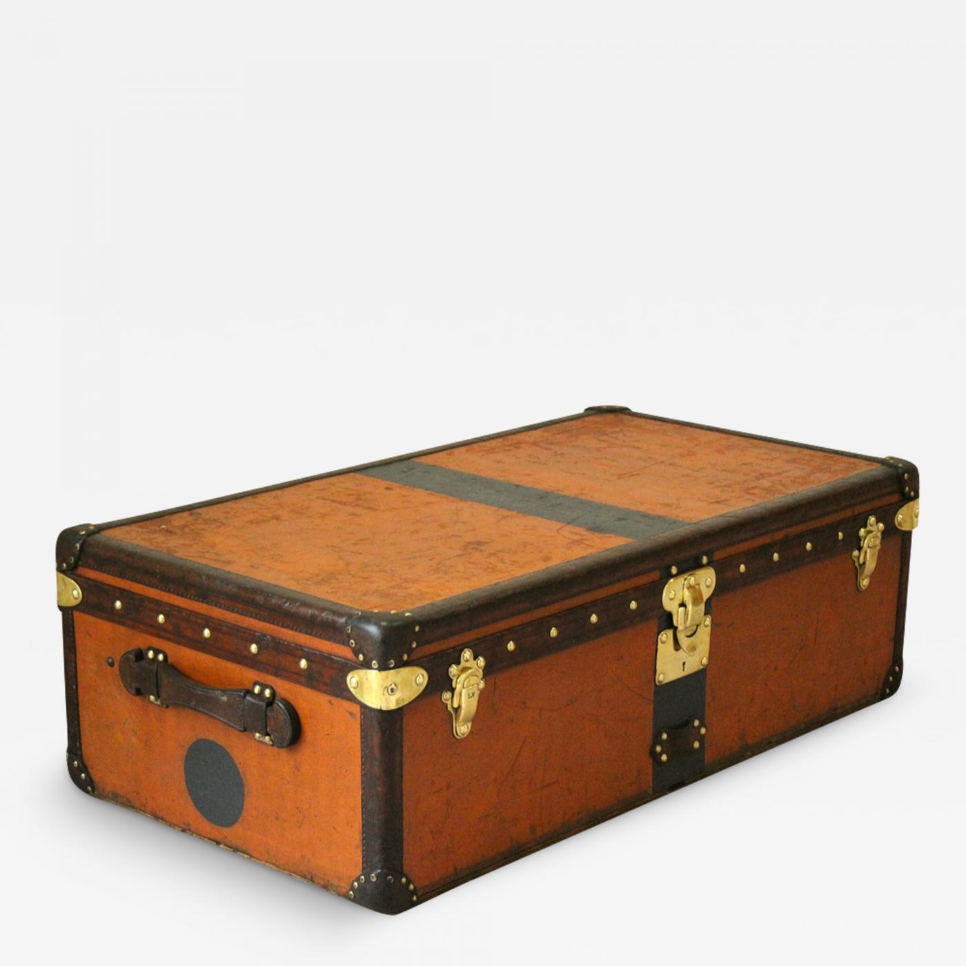 Vintage flower trunk by Louis Vuitton, 1920