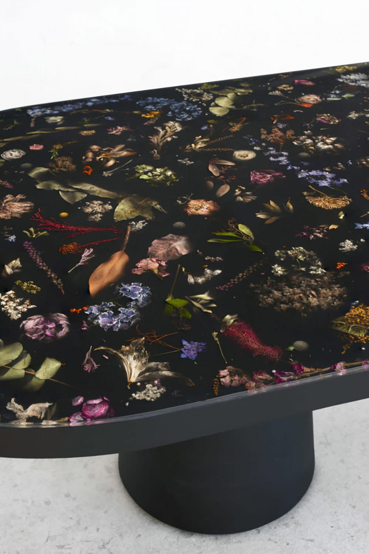 Marcin Rusak - FLORA 280 DINING TABLE