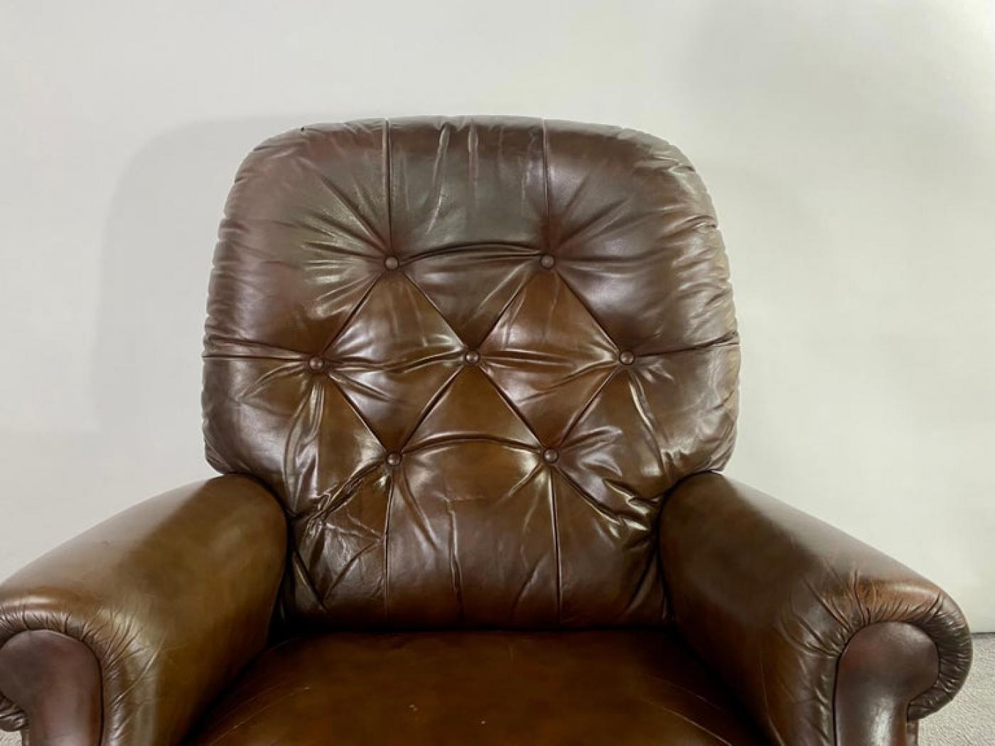MidCentury Lazy Boy Brown Leather Tufted Reclining Club Chair